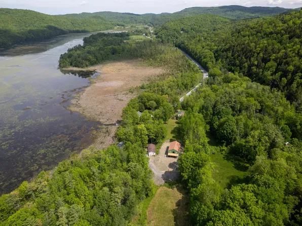 702 Route 30 North, Castleton, VT 05735