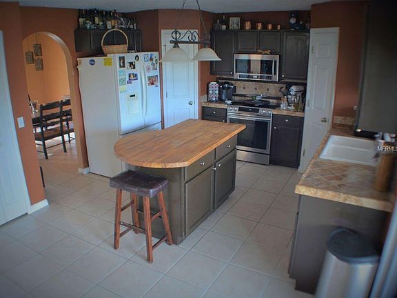 5th image of 15819 Marsh Elder St
