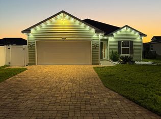 1933 Mathews Manor Dr, Jacksonville, FL 32211