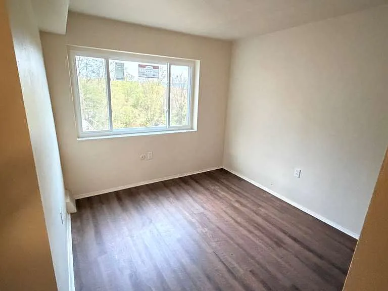 514 Guyasuta Rd #2 — Photo 2