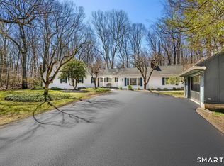43 Twin Oak Ln, Wilton, CT 06897