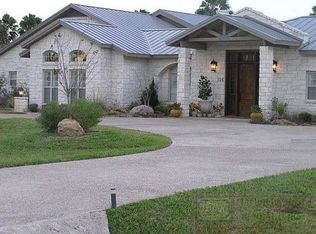 156 S Nueces Park Ln, Harlingen, TX 78552