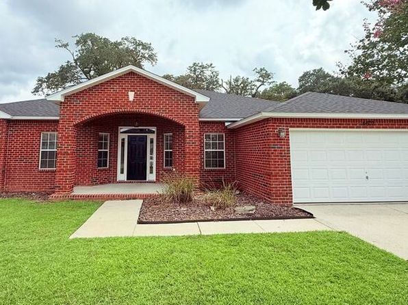 4607 Carmel Cir
