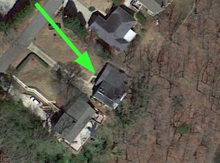 6117 White Oak Dr, Flowery Branch, GA 30542