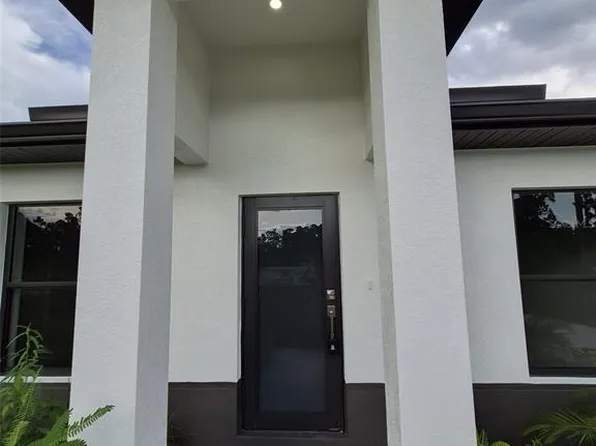 445 Wickham Ave S, Lehigh Acres, FL 33974