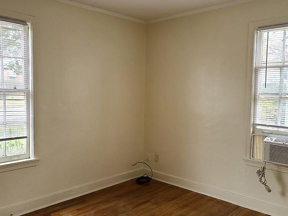 4th image of 2843 S Brentwood Cir