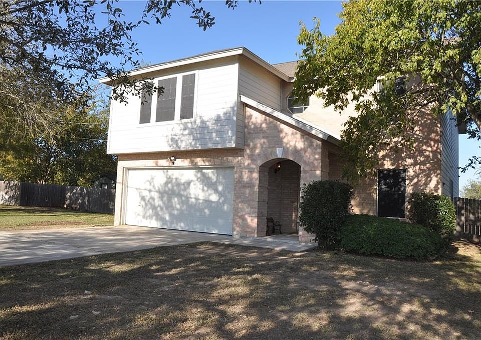 1st image of 149 Kristen Dr