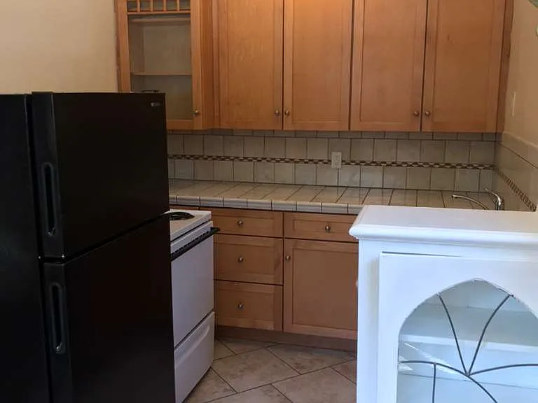 2747 Haste Street — Photo 35