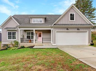 415 Riddle Rd, Dayton, TN 37321