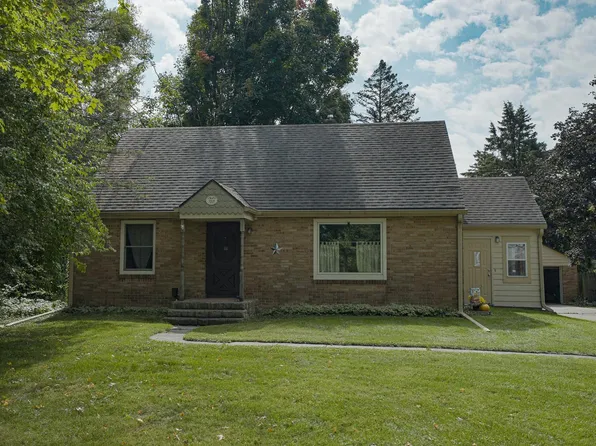 5604 Kelley Rd, Rockford, IL 61102