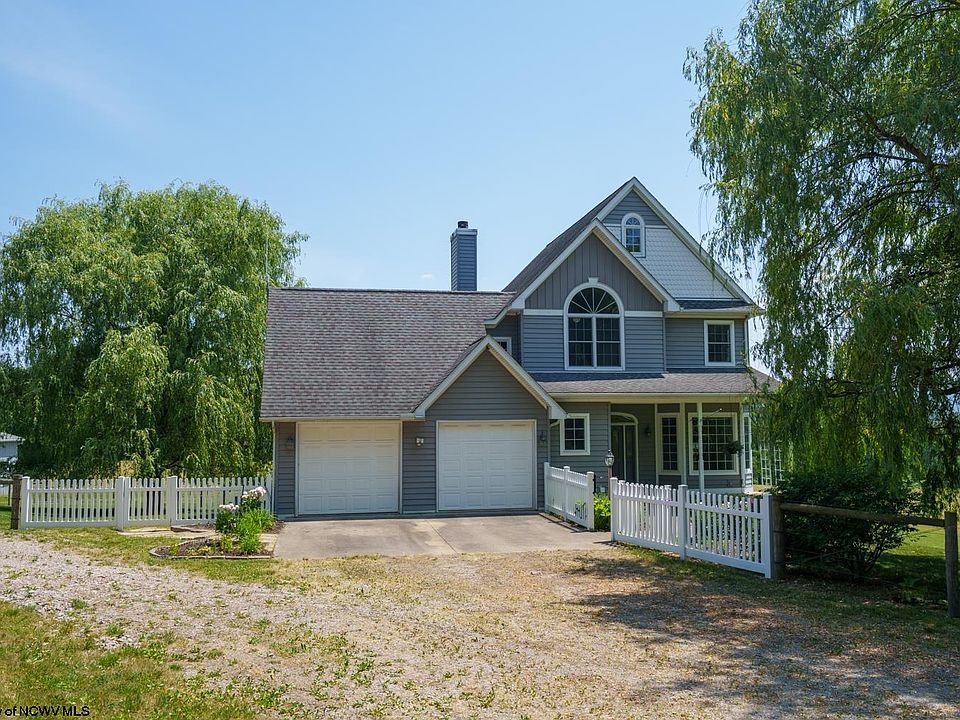 1st image of 26 Mountain Vista Dr