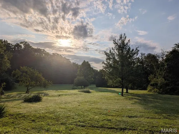 4036 Canebrake Valley Dr, Dittmer, MO 63023
