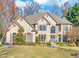 7380 Laurel Oak Dr, Suwanee, GA 30024