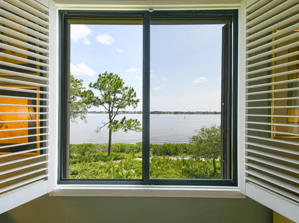 2536 NW Seagrass Drive #2a, Palm City, FL 34990