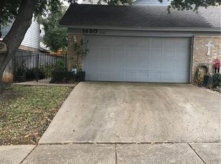 1430 Palmnold Cir E, Fort Worth, TX 76120