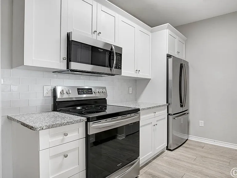 4311 Bayside Village Dr — Photo 12