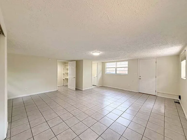 1318 Divot Ln — Photo 18