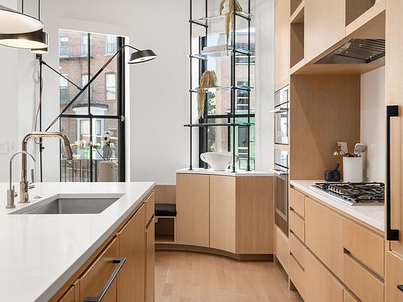 5th image of 189 W Brookline St #Penthouse