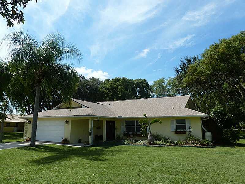 1st image of 1851 Mackintosh Blvd