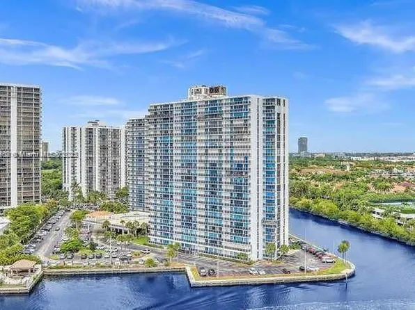 20515 E Country Club Dr APT 248, Aventura, FL 33180