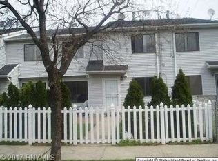 225 Pierce St, Staten Island, NY 10304