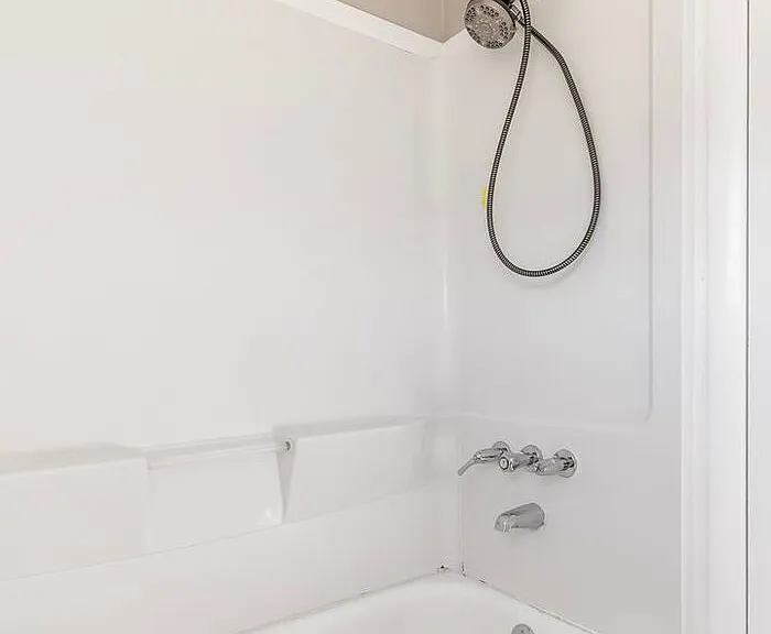 743 McPherson Dr — Photo 17