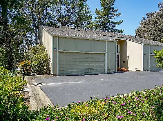 3 bed, 2.5 bath, 1580 sqft, $3,795 — Photo 1