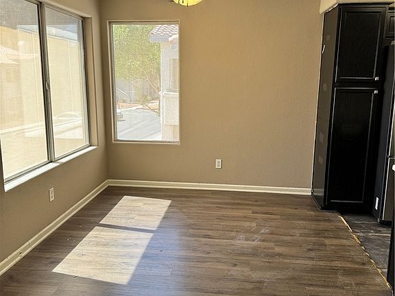 4th image of 3056 Casey Dr Unit 204