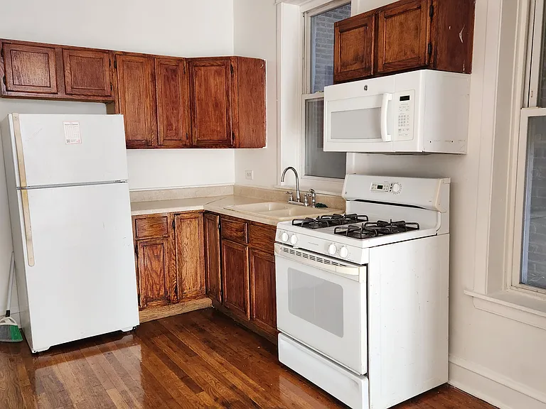 2238 W 21st St #2F — Photo 22