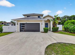 448 NW 15th Way, Fort Lauderdale, FL 33311