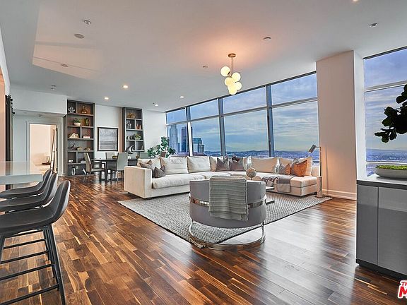 3rd image of 900 W Olympic Blvd Floor 47