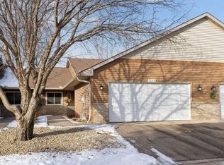 7113 Ivy Ridge Ln, Lino Lakes, MN 55014