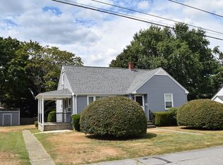 73 Jette St, Swansea, MA 02777
