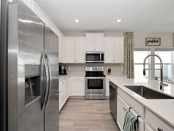 3rd image of 7934 SW 74th Loop