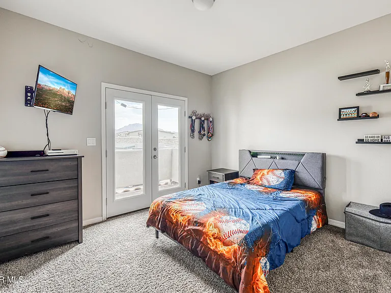 2375 Enchanted Peaks Ln — Photo 53