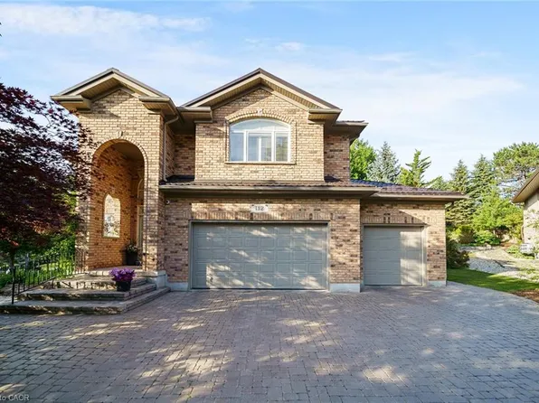 112 Dirksen Ct, Kitchener, ON N2P 2M1