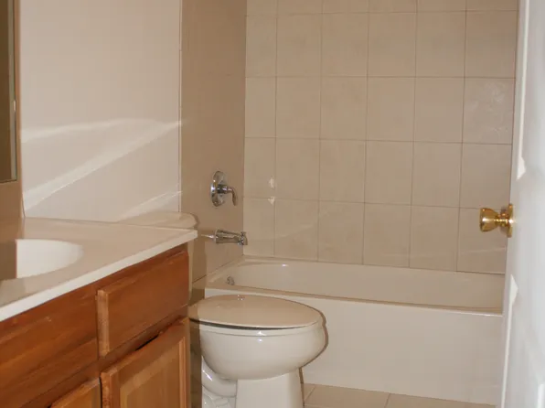 210 Hamilton Blvd #C-203, South Plainfield, NJ 07080