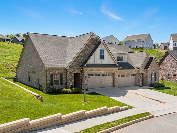 3rd image of 11112 Narrow Leaf Dr