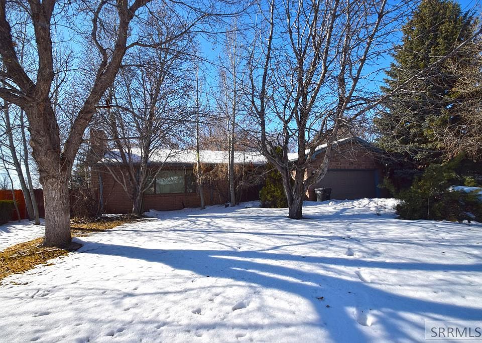 1st image of 600 Brentwood Cir