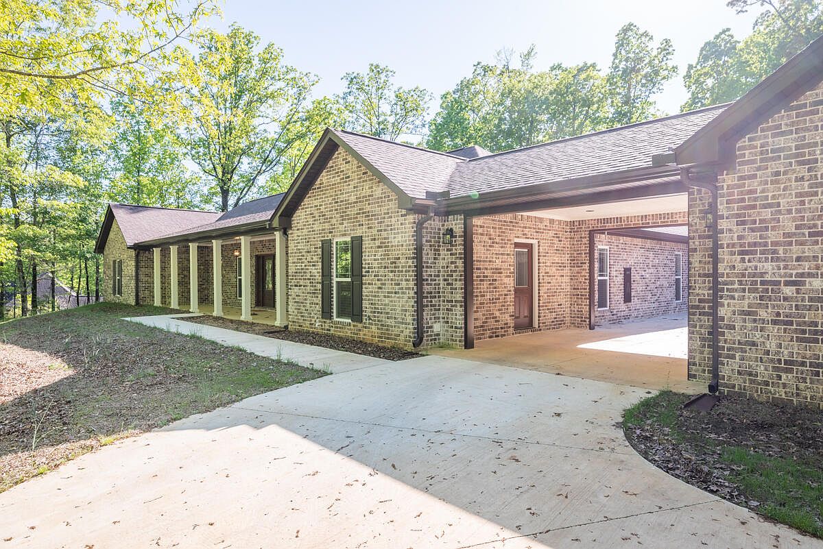 153 Boxwood Dr, Columbus, MS 39705 MLS 231043 Zillow