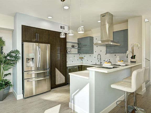 5th image of 3716 Veteran Ave APT 3