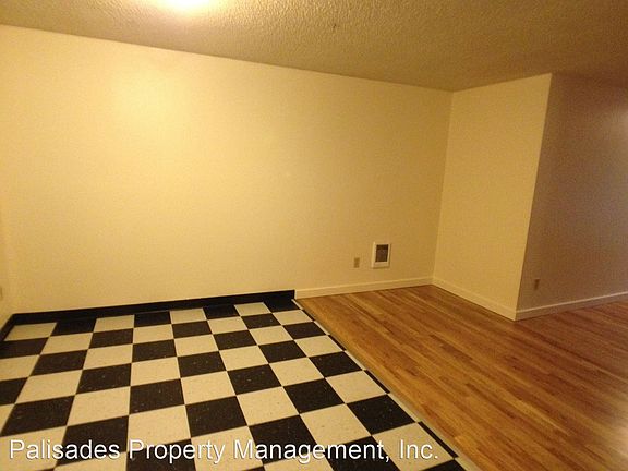 5th image of 4050 SE Gladstone St #4867370