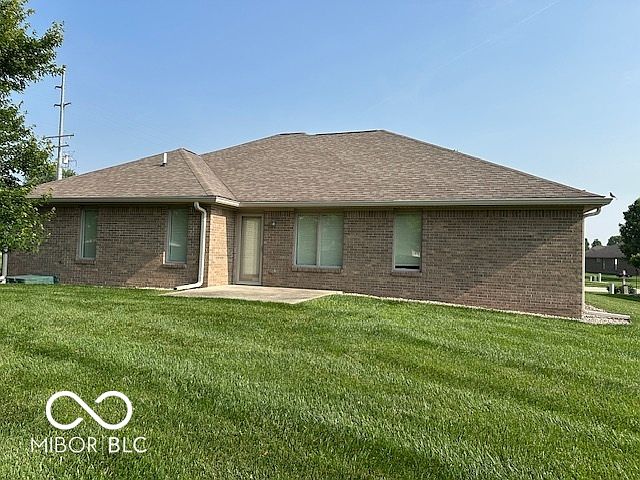 2nd image of 4929 Imperial Dr