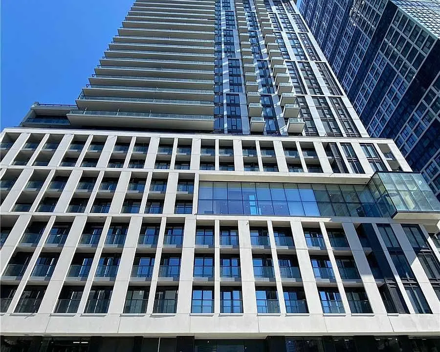 251 Jarvis St #1612
