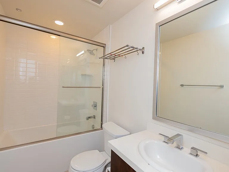 436 S Virgil Ave #308 — Photo 18