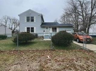 836 Walker Ave, Bellport, NY 11713