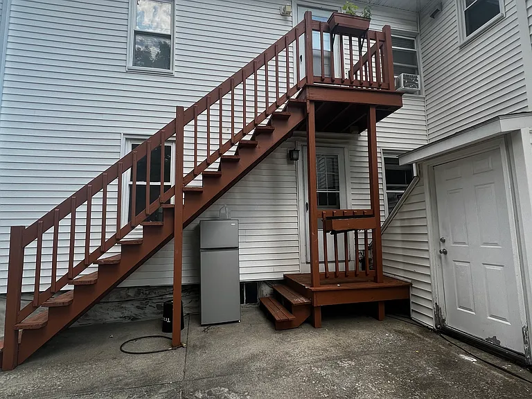 330 Cherry Hill Rd #1R — Photo 13