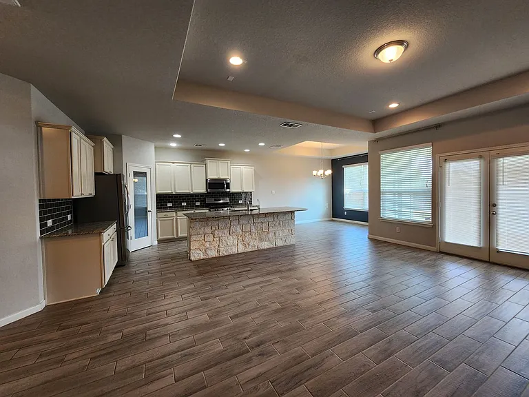 338 Oak Creek Way — Photo 7