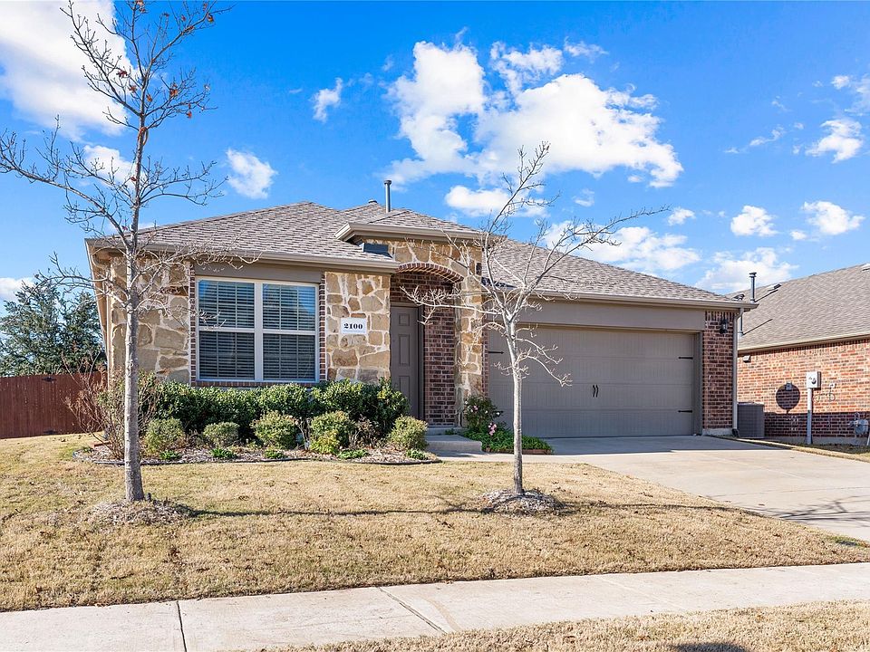 1st image of 2100 Meadow Park Dr