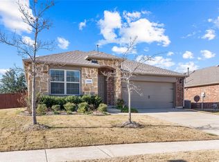 2100 Meadow Park Dr, Princeton, TX 75407
